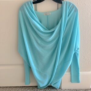 🩵Tea n Rose Turquoise Cowl Neck Sweater🩵